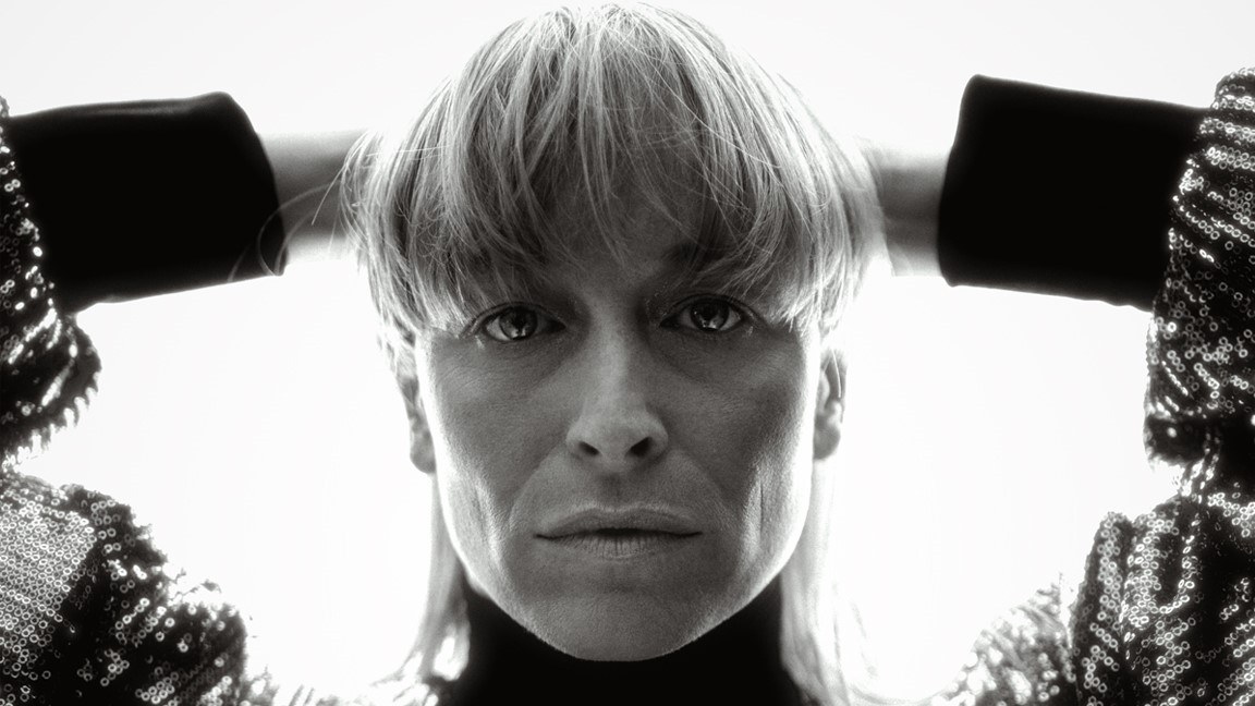 FRANNIE HOLDER